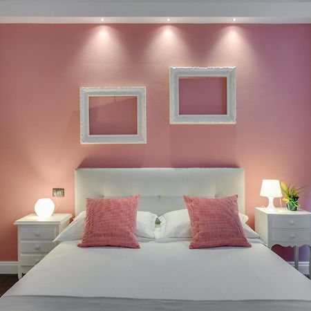 Cherubini Palace Thematic Apartment Флоренция Экстерьер фото