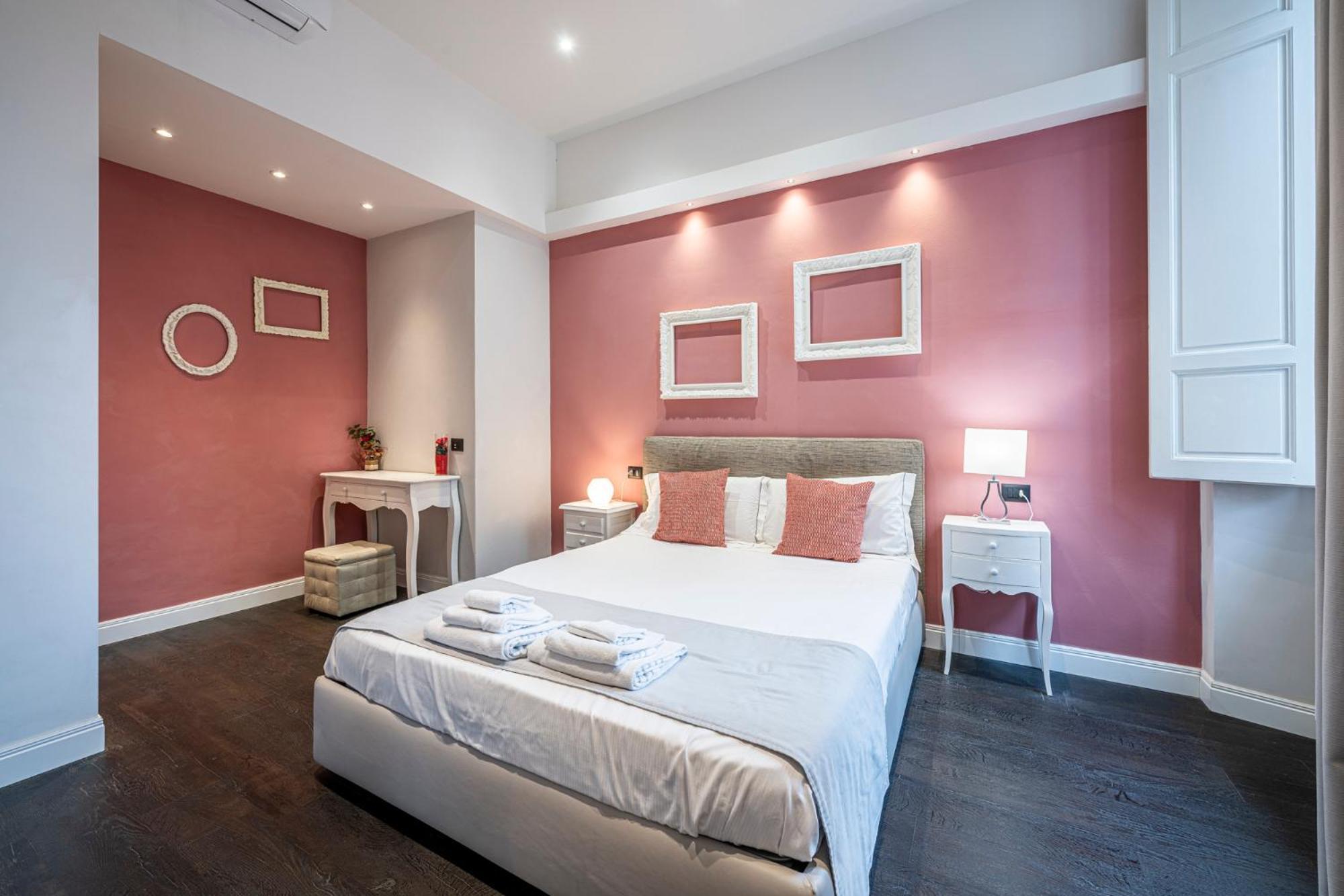 Cherubini Palace Thematic Apartment Флоренция Экстерьер фото