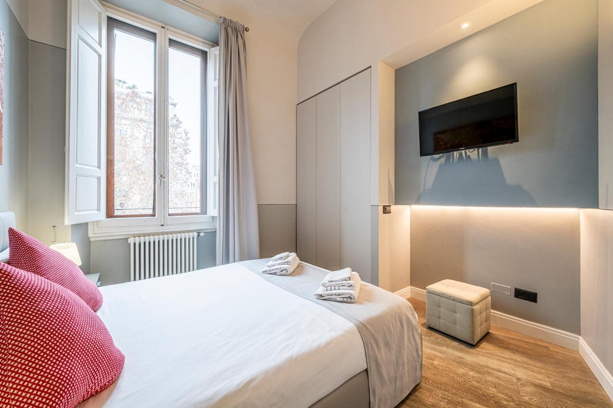 Cherubini Palace Thematic Apartment Флоренция Экстерьер фото