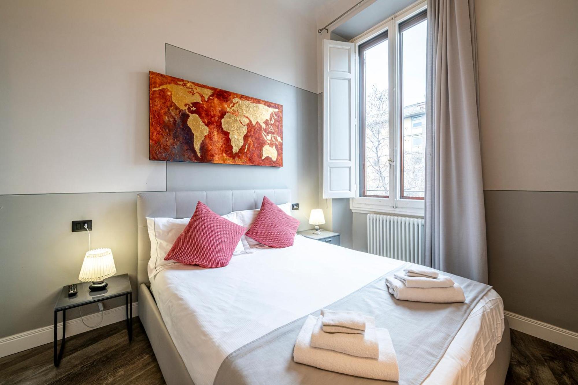 Cherubini Palace Thematic Apartment Флоренция Экстерьер фото