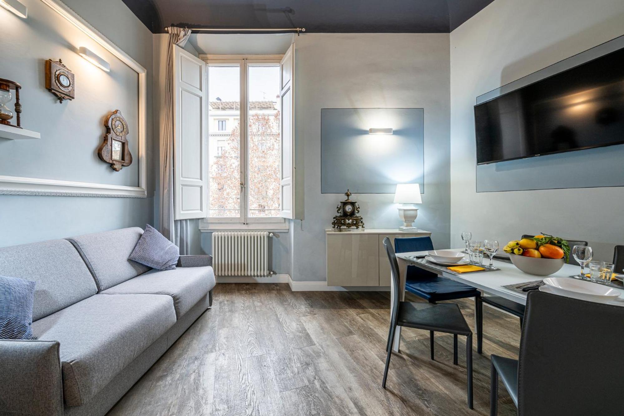 Cherubini Palace Thematic Apartment Флоренция Экстерьер фото